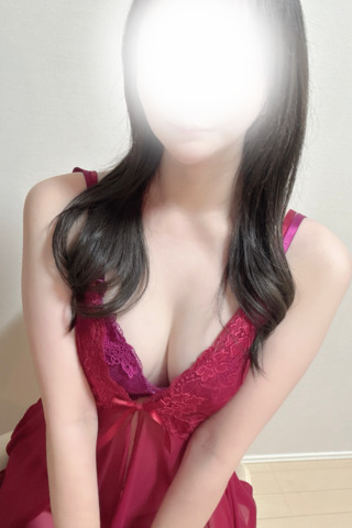 初音りょうの画像