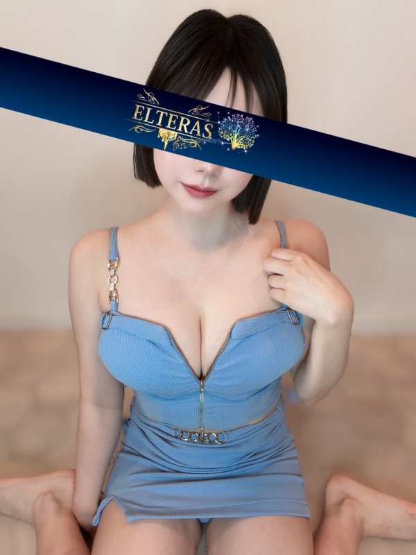 仲見りいさの画像