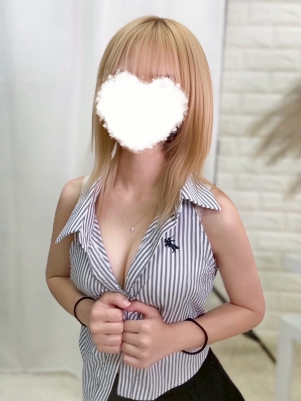 心花ななみの画像