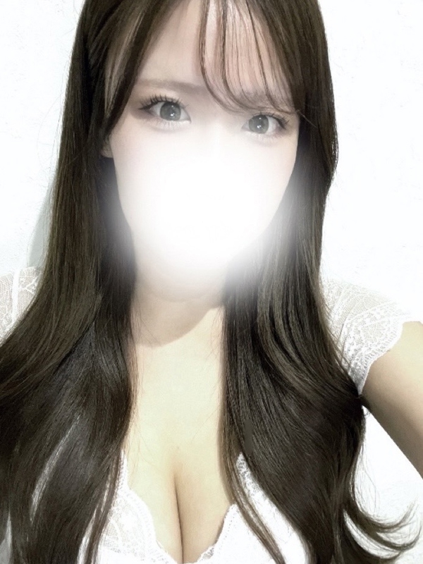 結城ももかの画像