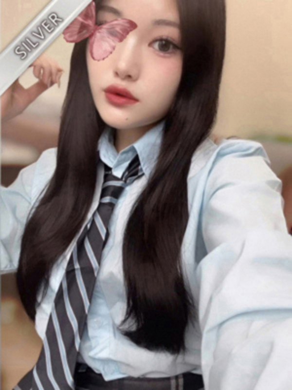 りま(SILVER)の画像