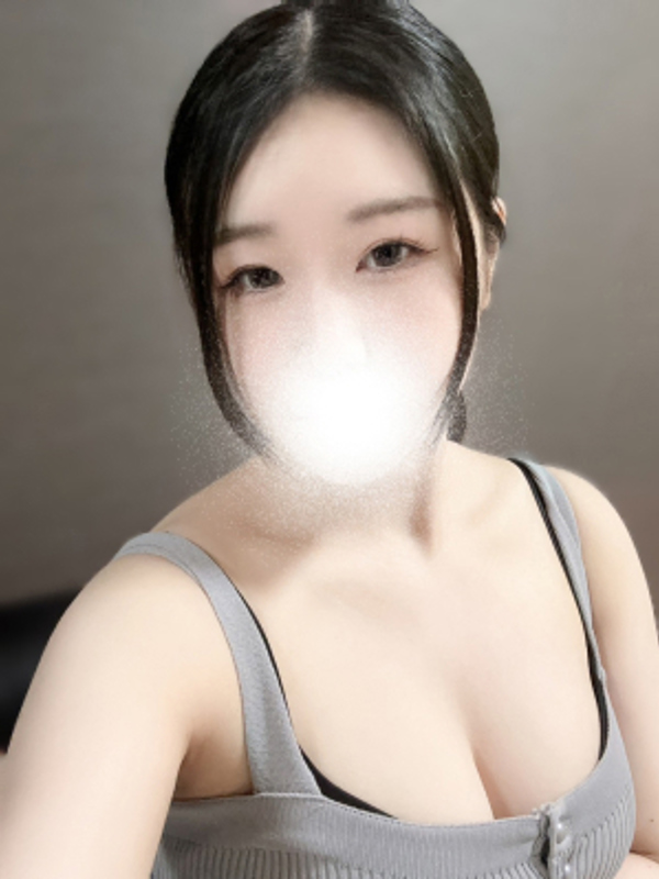 星野すずの画像