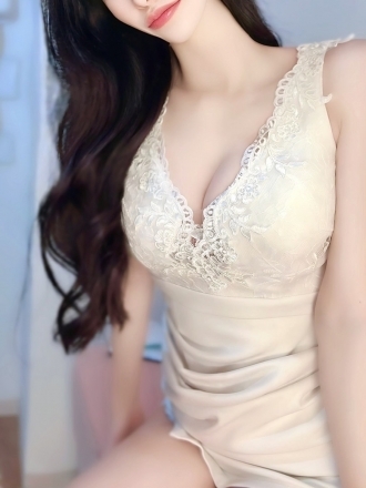 三崎ミナ〜大阪の大看板の画像