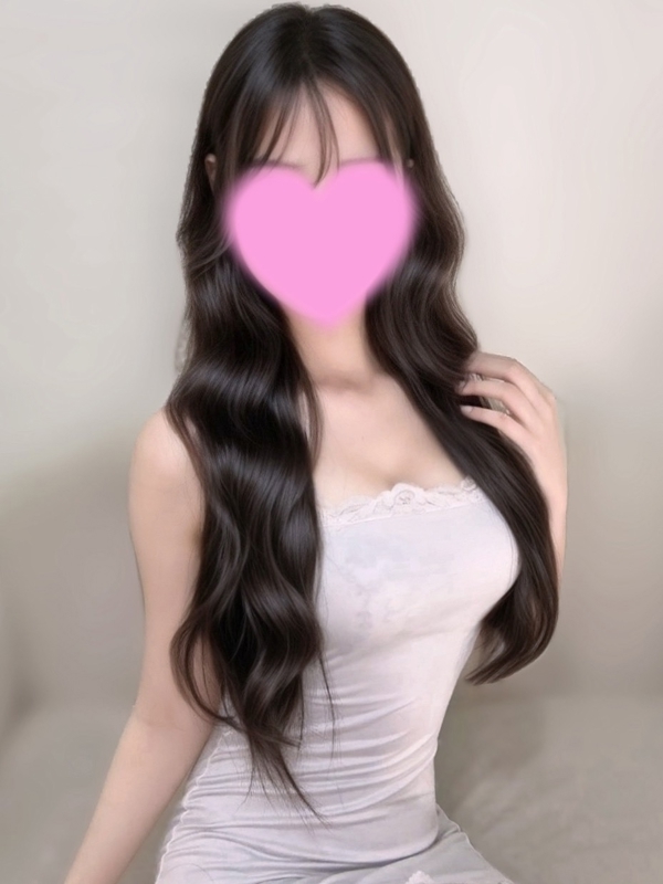 篠原りかの画像