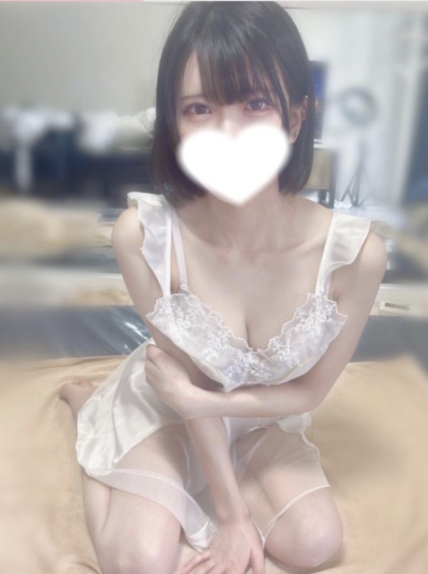 天羽しずくの画像