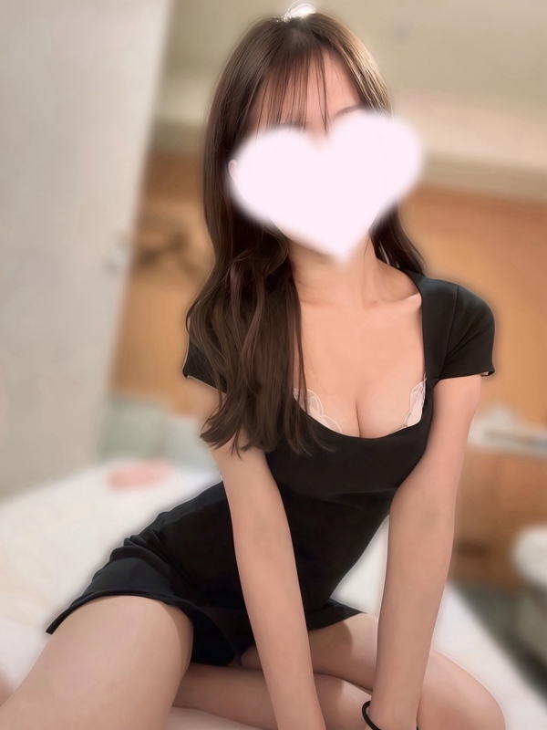 綾波あまねの画像