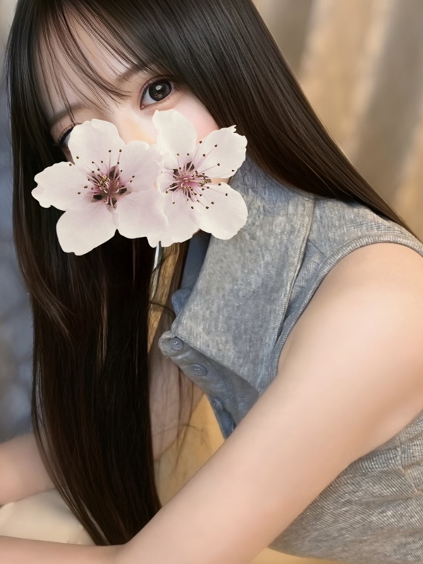 潤奈(じゅんな)の画像