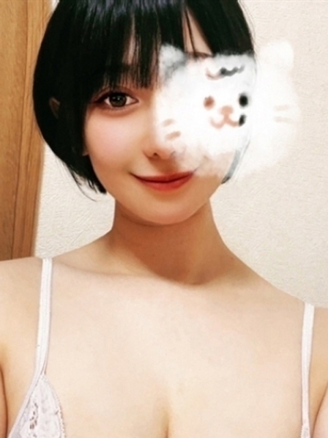 鈴香まほの画像