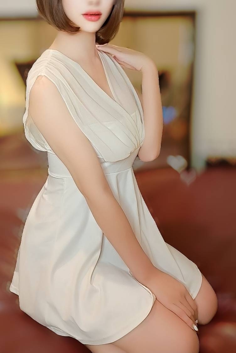 翠(すい)の画像