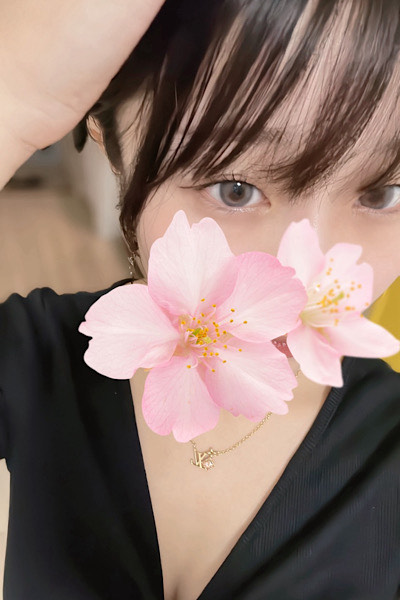 音羽かのんの画像