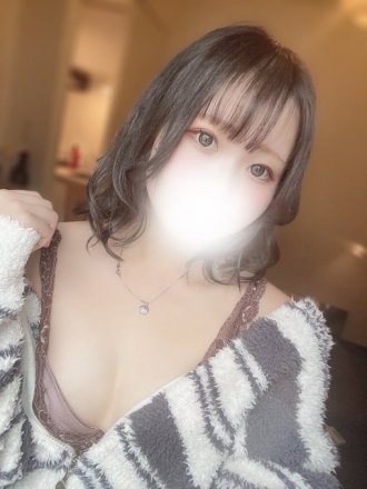 小鳥ひまり | Phamu（パム）