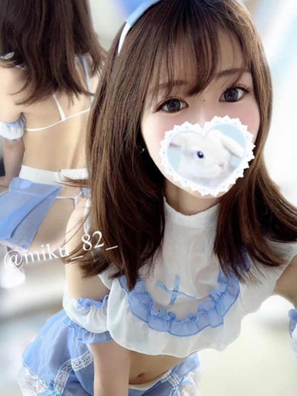 桜庭みくるの画像