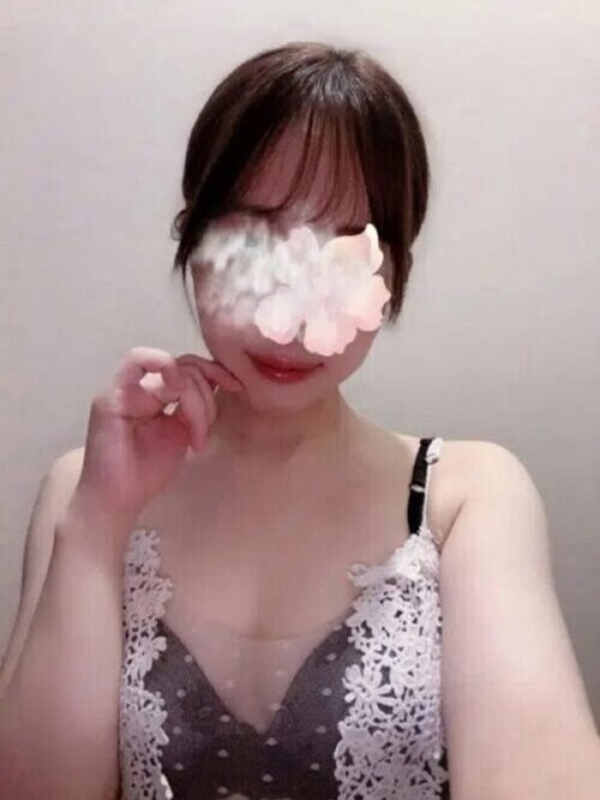 月乃ゆな | Weal（ウィール）秋葉原