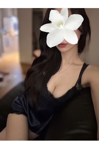 黒木れいらの画像