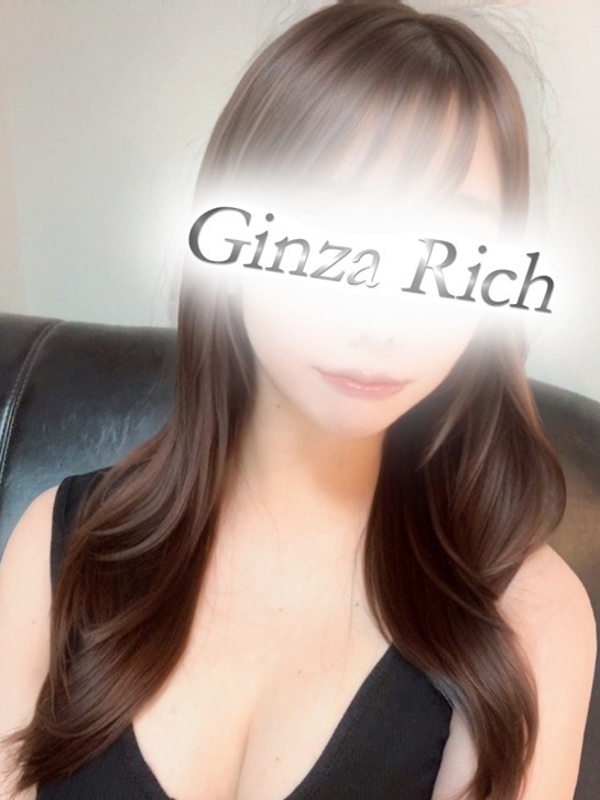 西山みおりの画像