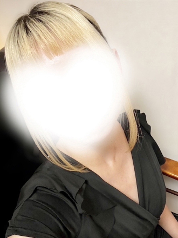 比嘉ゆりあの画像