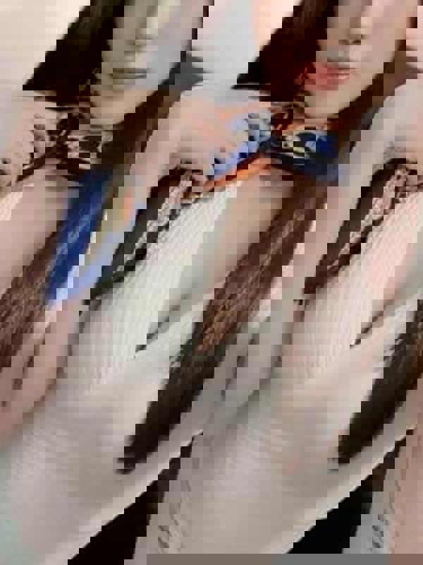 友沢いおりの画像