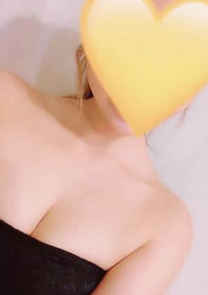 桃 かのんの画像