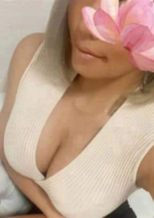 一咲 レナの画像