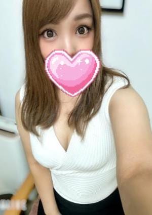 加賀美ゆうの画像