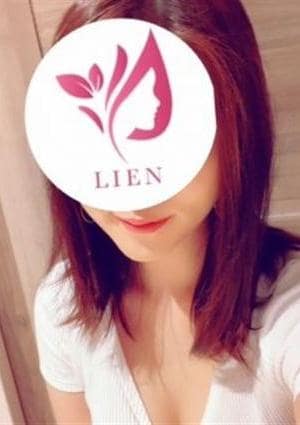 吉岡 莉子の画像