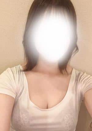 愛乃しずくの画像