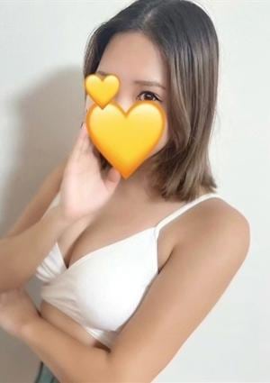 平井さなの画像