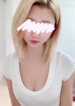 片瀬なぎさの画像