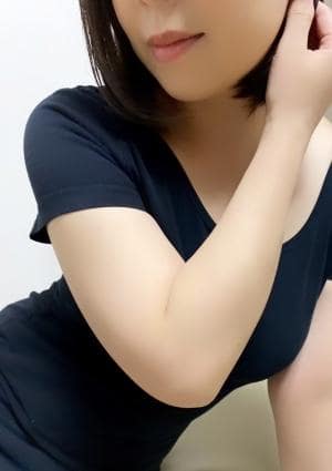 山根まみの画像