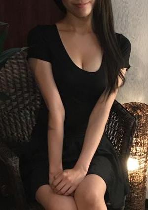 優木 まいの画像