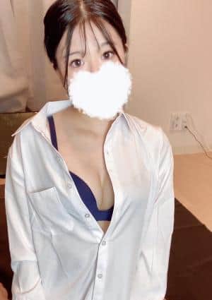 つむぎ　Dカップの画像