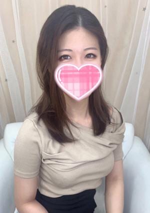 足立かなの画像