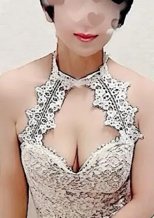 春乃みさきの画像