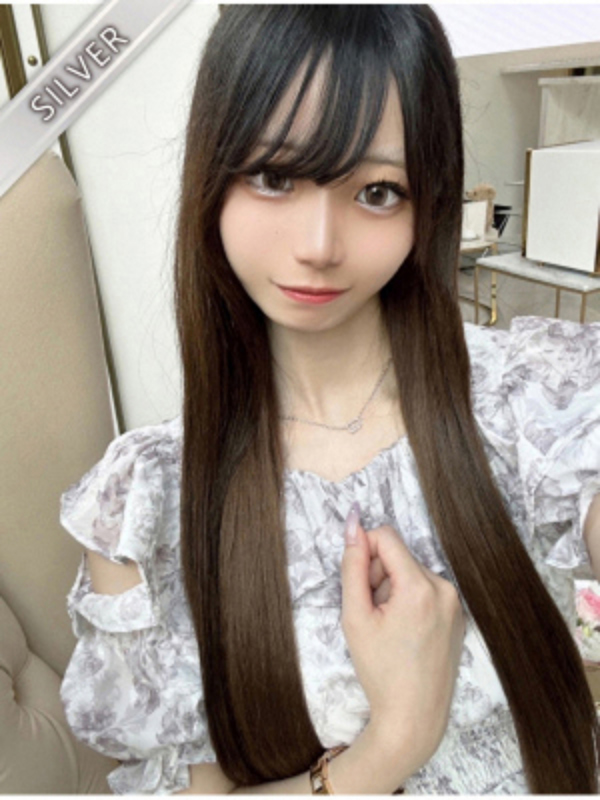 せれな(SILVER)の画像