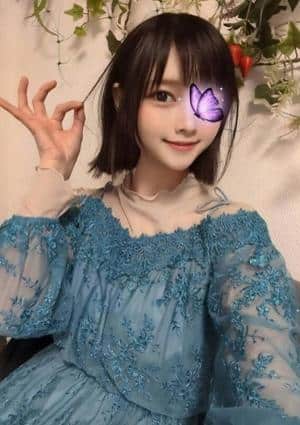 高峯あんずの画像