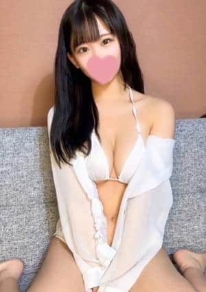 山田まなかの画像