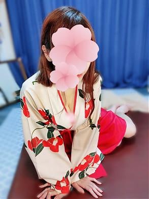 二瓶 真衣（にへい まい）の画像