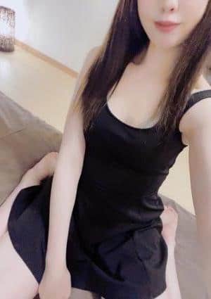 桃乃あいなの画像