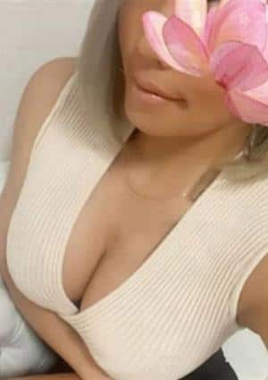 一咲 レナの画像