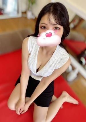 小倉ひなのの画像