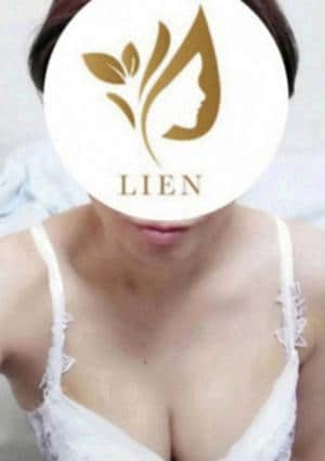 高橋紫音の画像