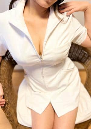 望月えまの画像