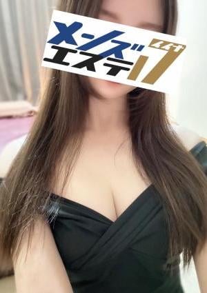 新人まなかの画像