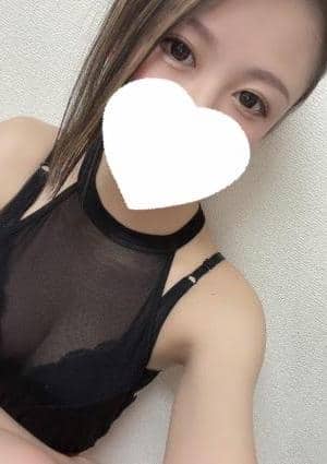 二階堂れなの画像