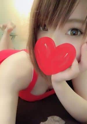 綾瀬ななみの画像