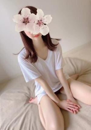 綾瀬ゆあの画像