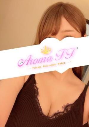 越前ひなみの画像