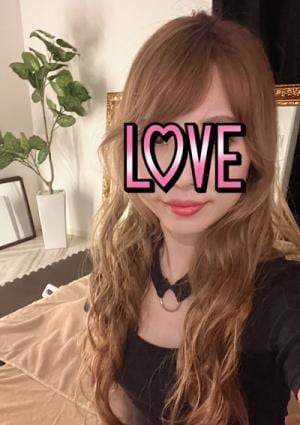 津川ねねの画像