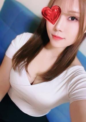 黒木 めいの画像