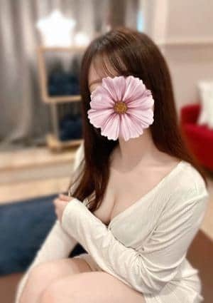 鈴野ななかの画像